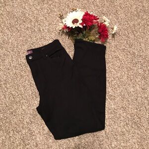 Women’s Black Jeans Sz 8